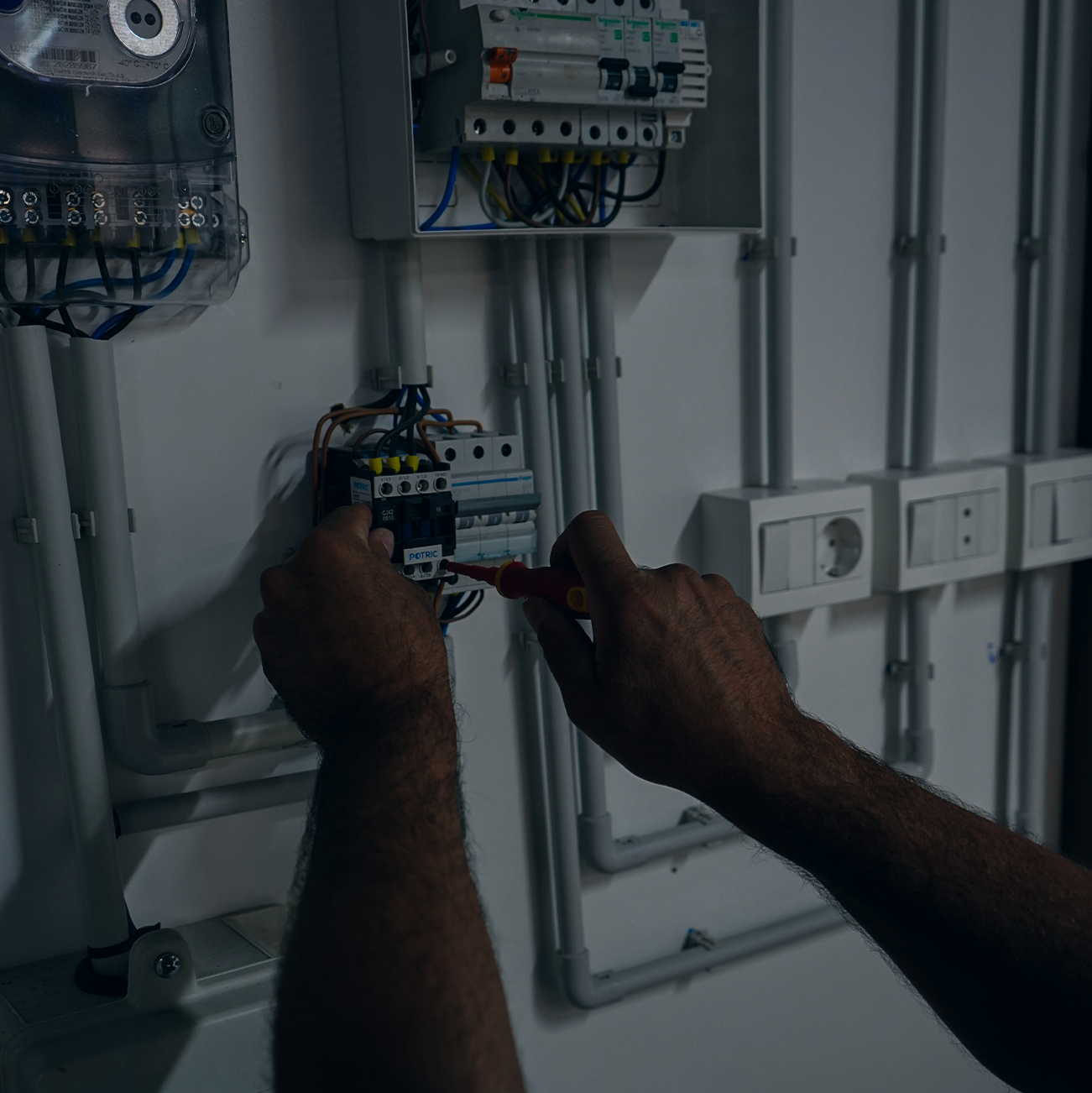 Unser Elektroteam bei der Arbeit